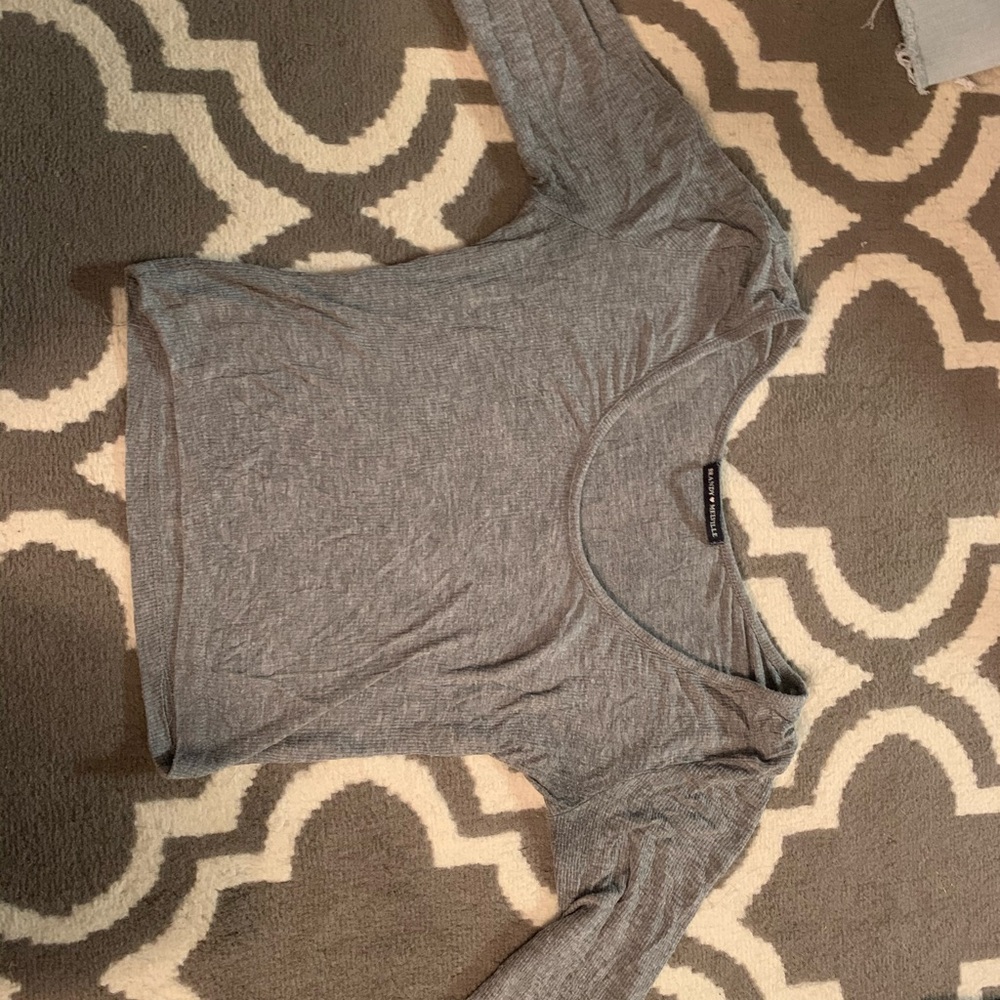 Brandy Melville cropped long sleeve